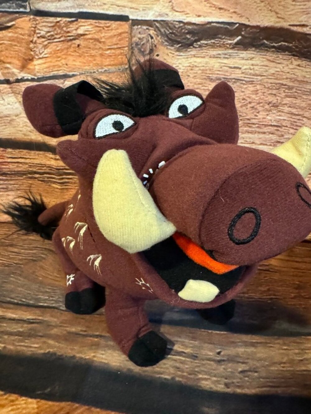Disney Theatrical Broadway Lion King Musical Pumbaa Embroidered Plush Toy